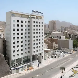 4* فندق بارك إن باي راديسون ذاخر الشرقي
